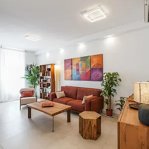Pensión Ad Oriente, La Maddalena (Sassari)
